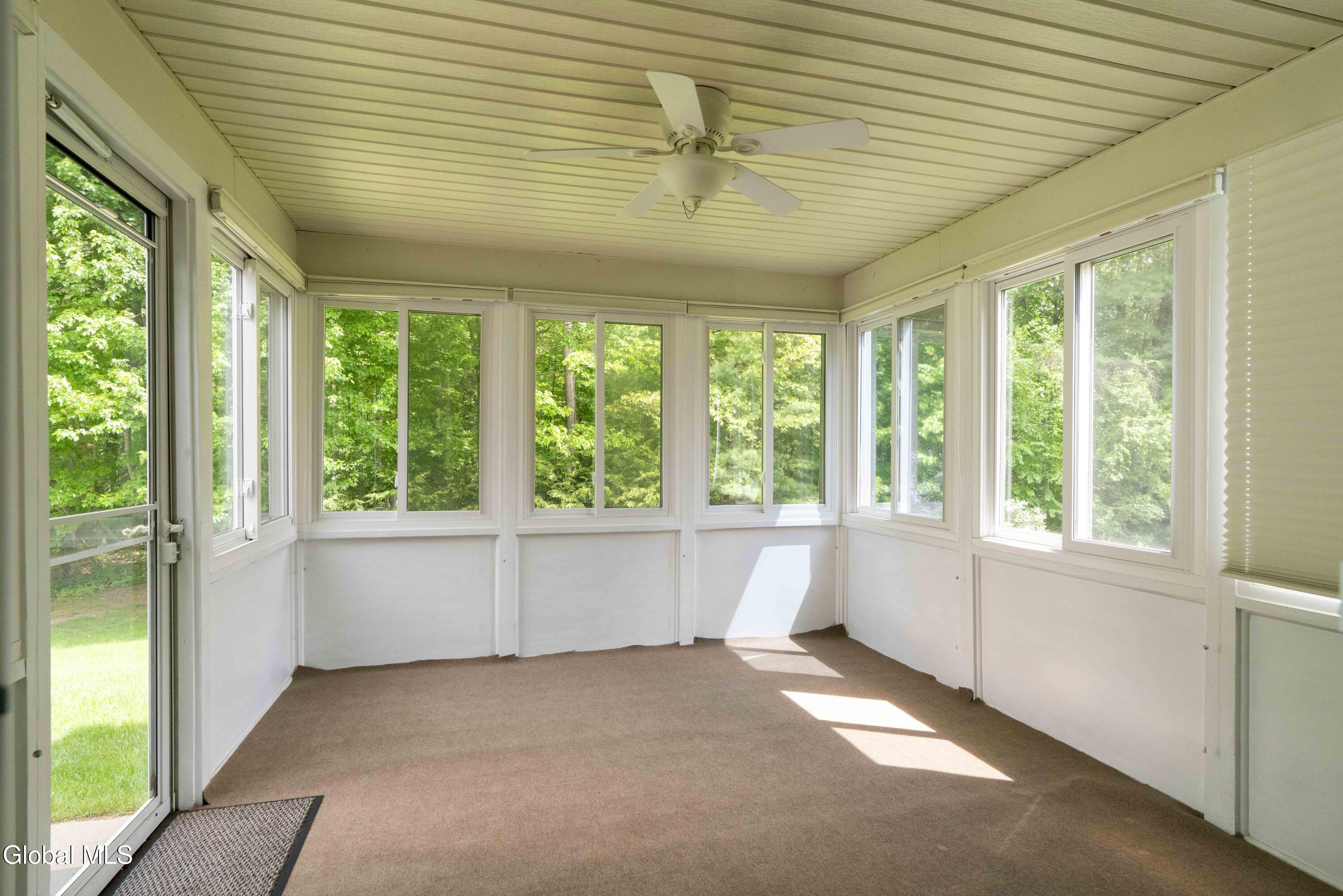18 Waterview Drive Saratoga Springs NY 12866