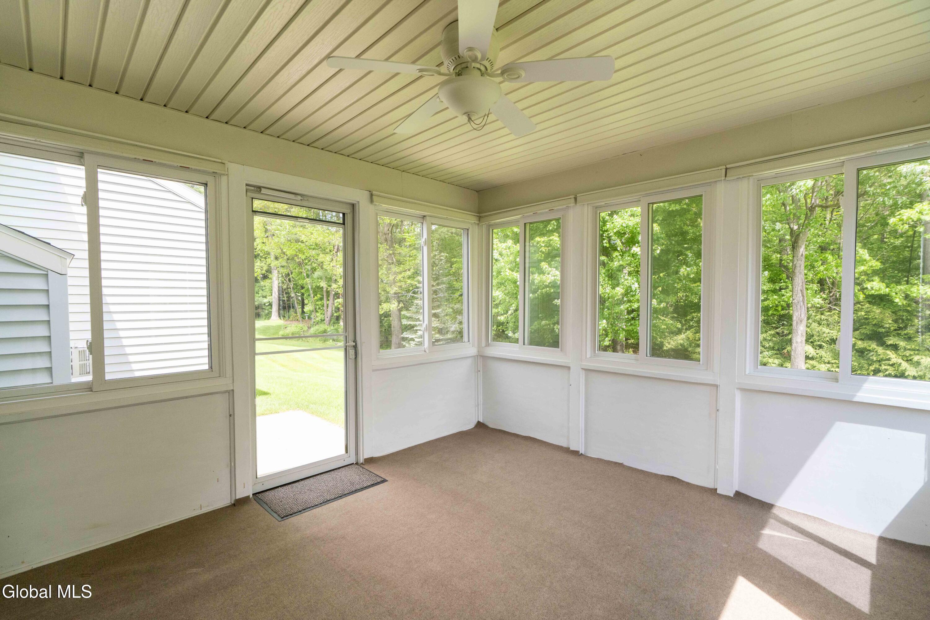 18 Waterview Drive Saratoga Springs NY 12866