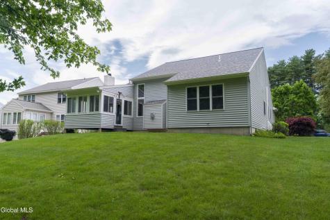18 Waterview Drive Saratoga Springs NY 12866