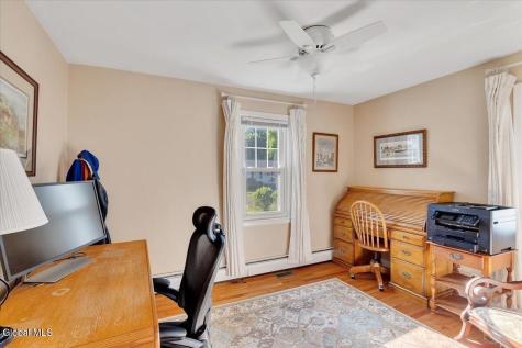 3025 Evelyn Drive Guilderland NY 12303
