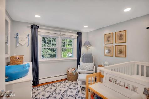 3025 Evelyn Drive Guilderland NY 12303