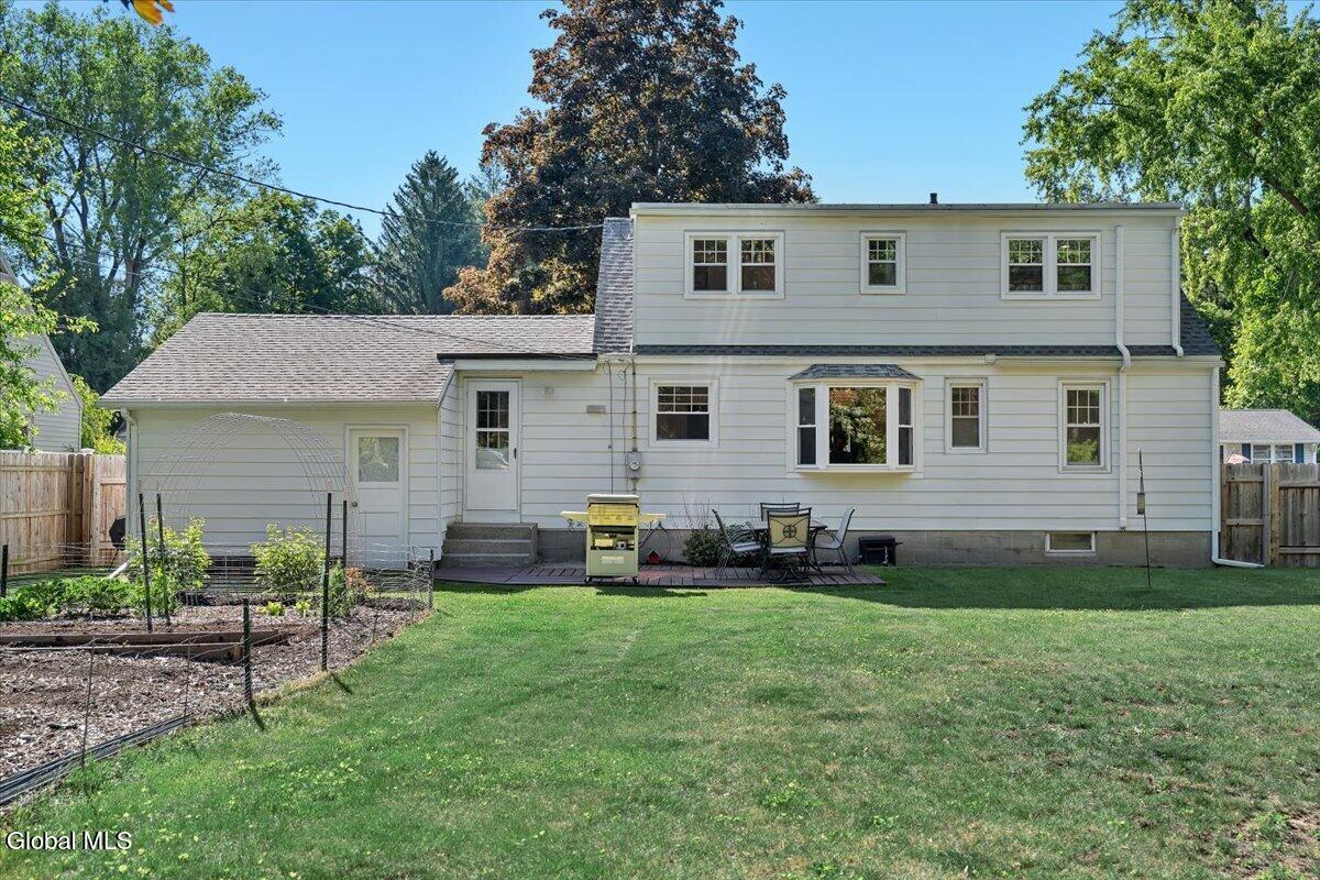 3025 Evelyn Drive Guilderland NY 12303