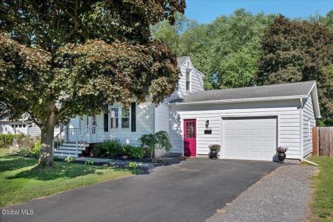 3025 Evelyn Drive Guilderland NY 12303