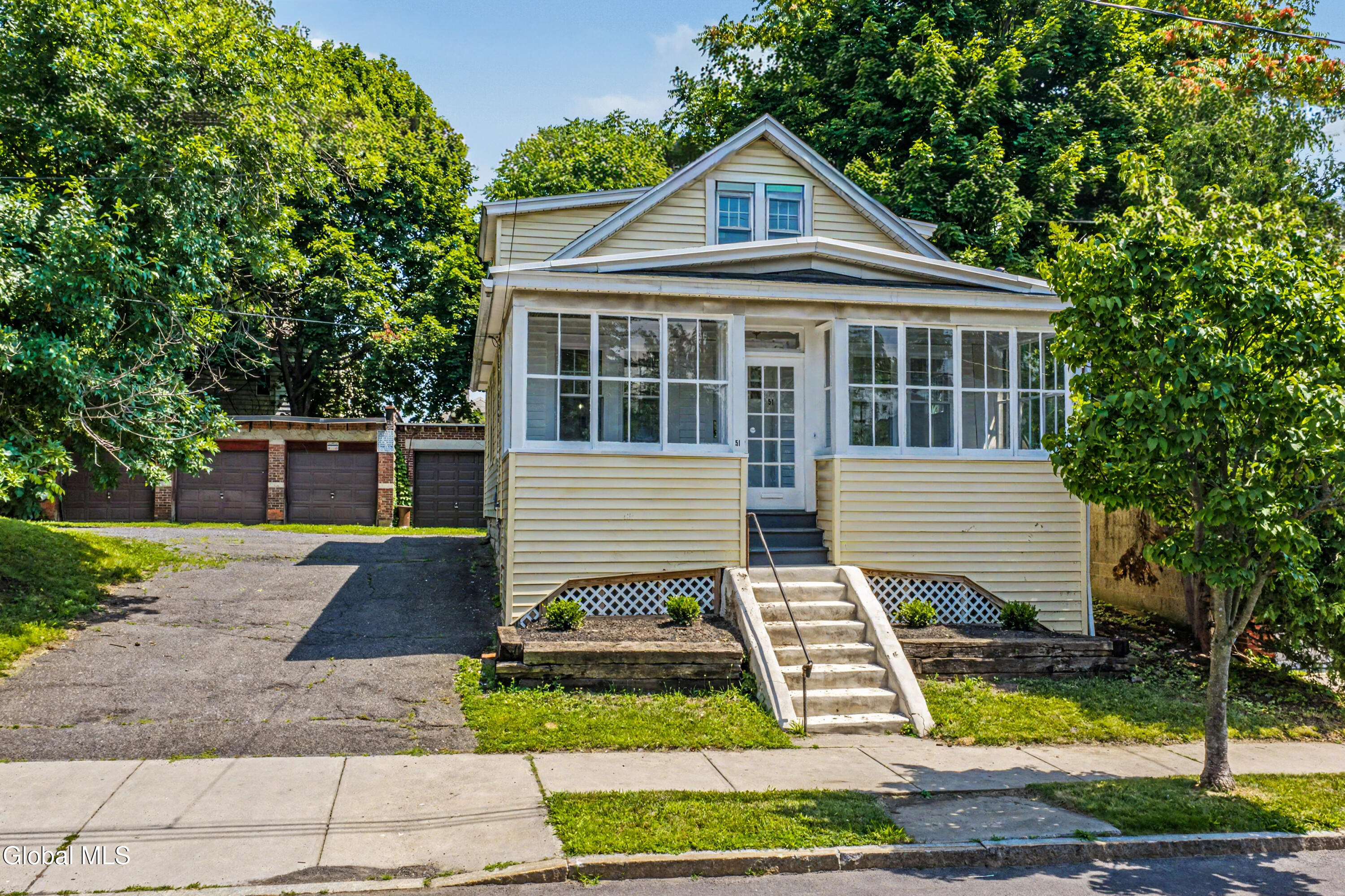 51 Benson Street Albany NY 12206