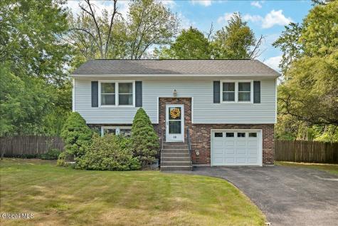 48 Berwyn Street Schenectady NY 12304