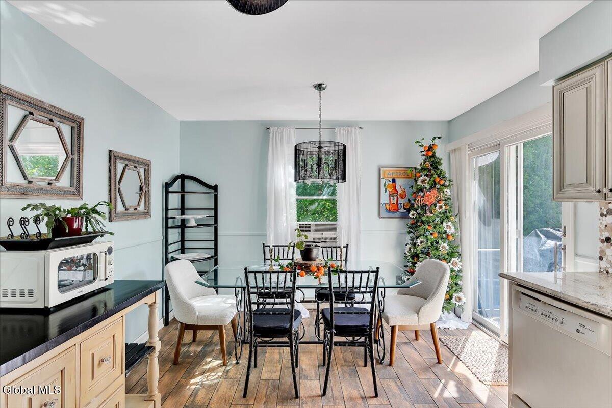 48 Berwyn Street Schenectady NY 12304