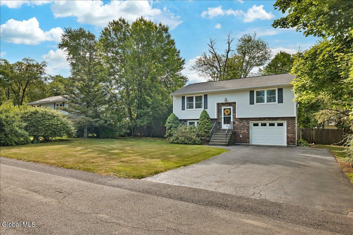 48 Berwyn Street Schenectady NY 12304