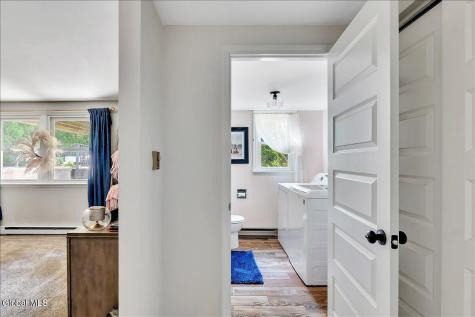 48 Berwyn Street Schenectady NY 12304
