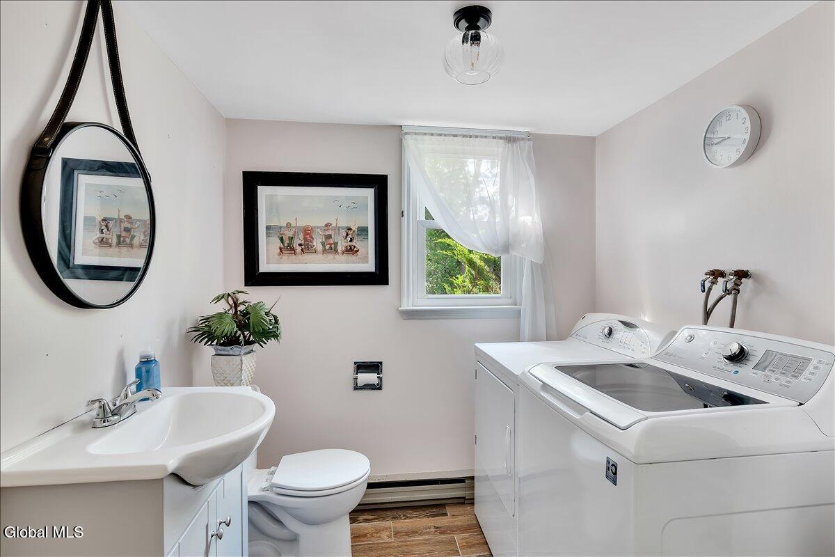 48 Berwyn Street Schenectady NY 12304