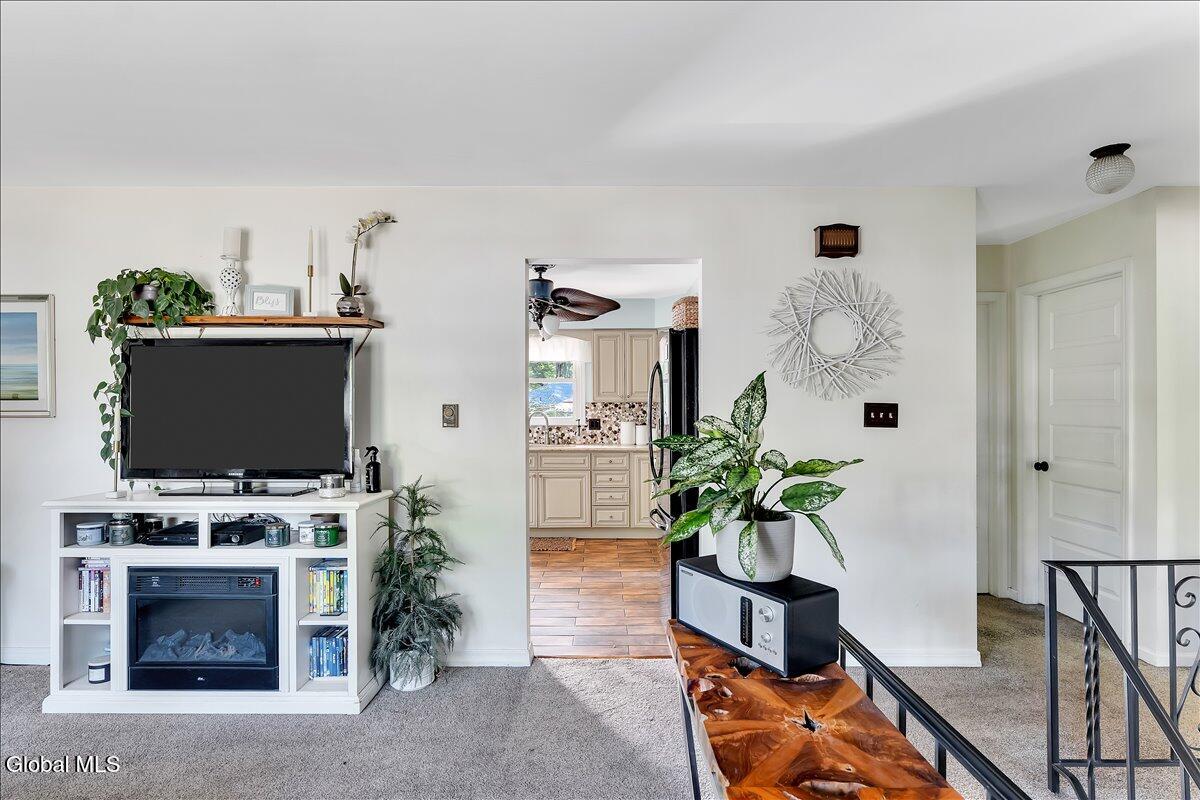 48 Berwyn Street Schenectady NY 12304
