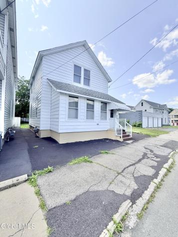822 Sargent Place Schenectady NY 12303
