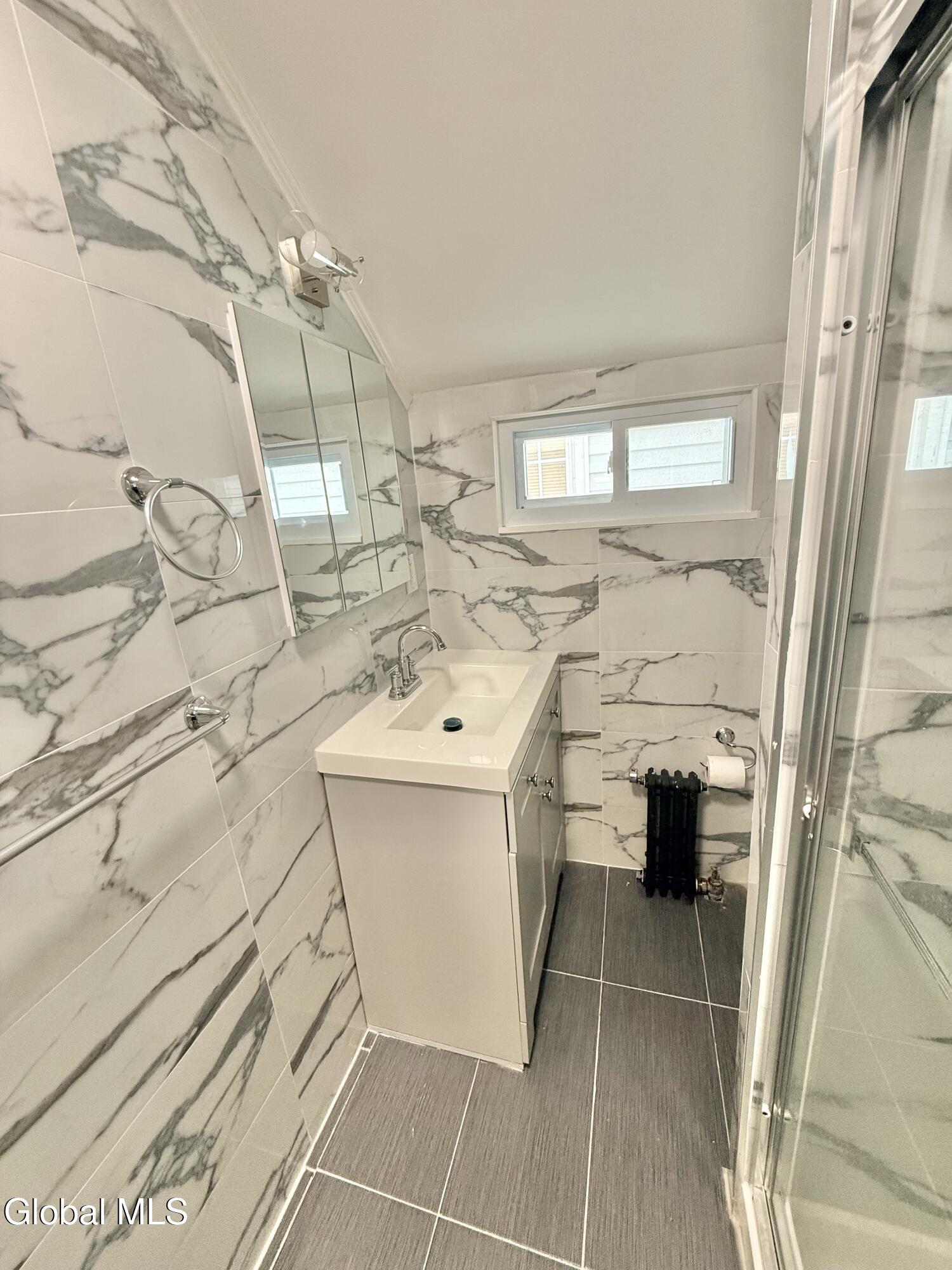 822 Sargent Place Schenectady NY 12303
