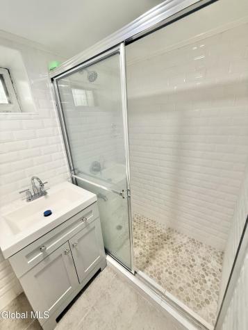 822 Sargent Place Schenectady NY 12303