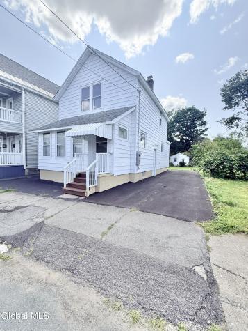 822 Sargent Place Schenectady NY 12303