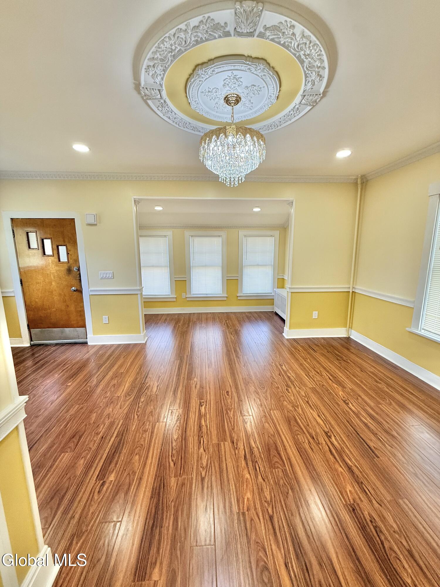 822 Sargent Place Schenectady NY 12303