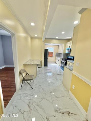 822 Sargent Place Schenectady NY 12303