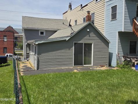 512 East Street Rensselaer NY 12144