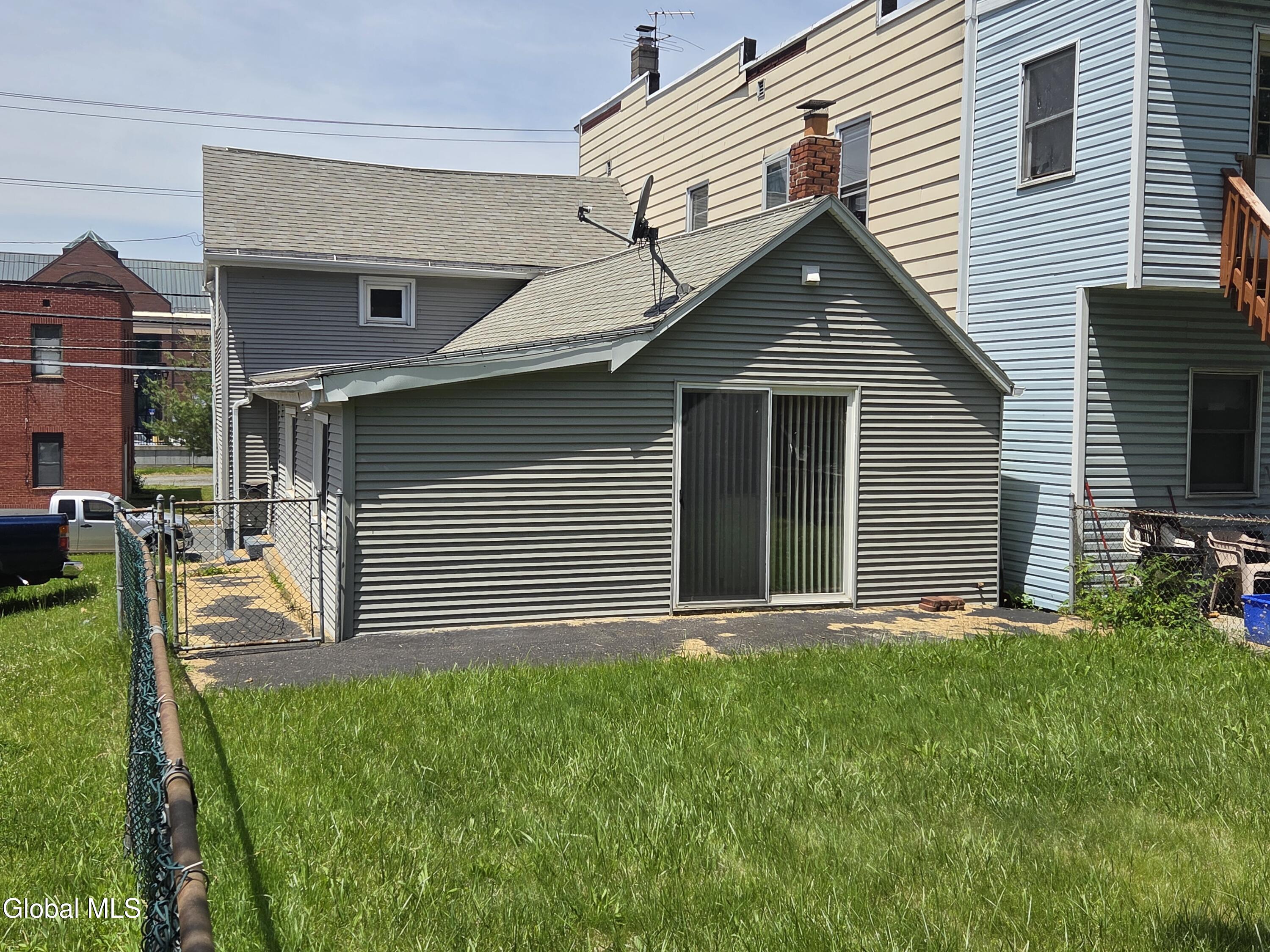 512 East Street Rensselaer NY 12144