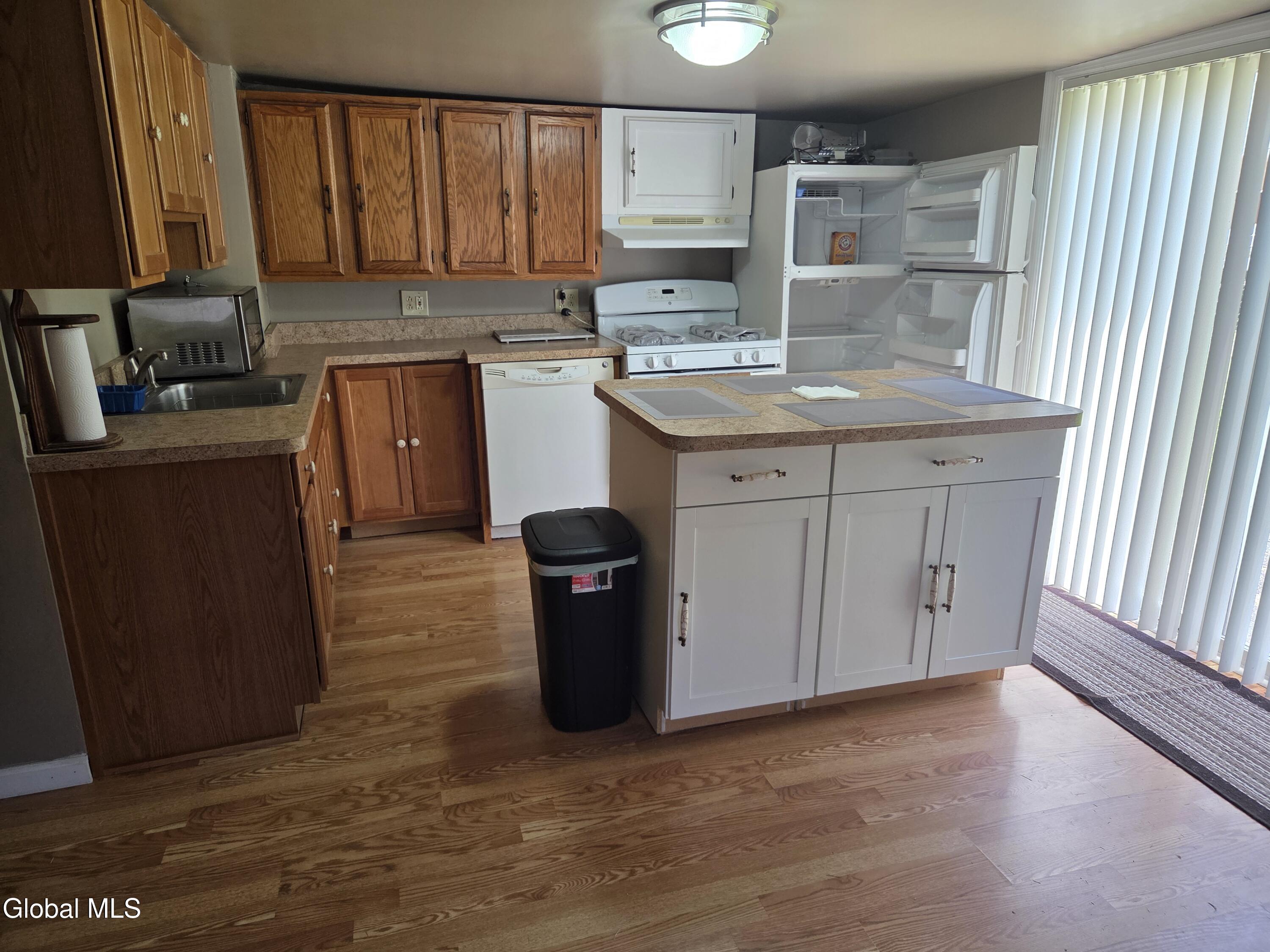512 East Street Rensselaer NY 12144
