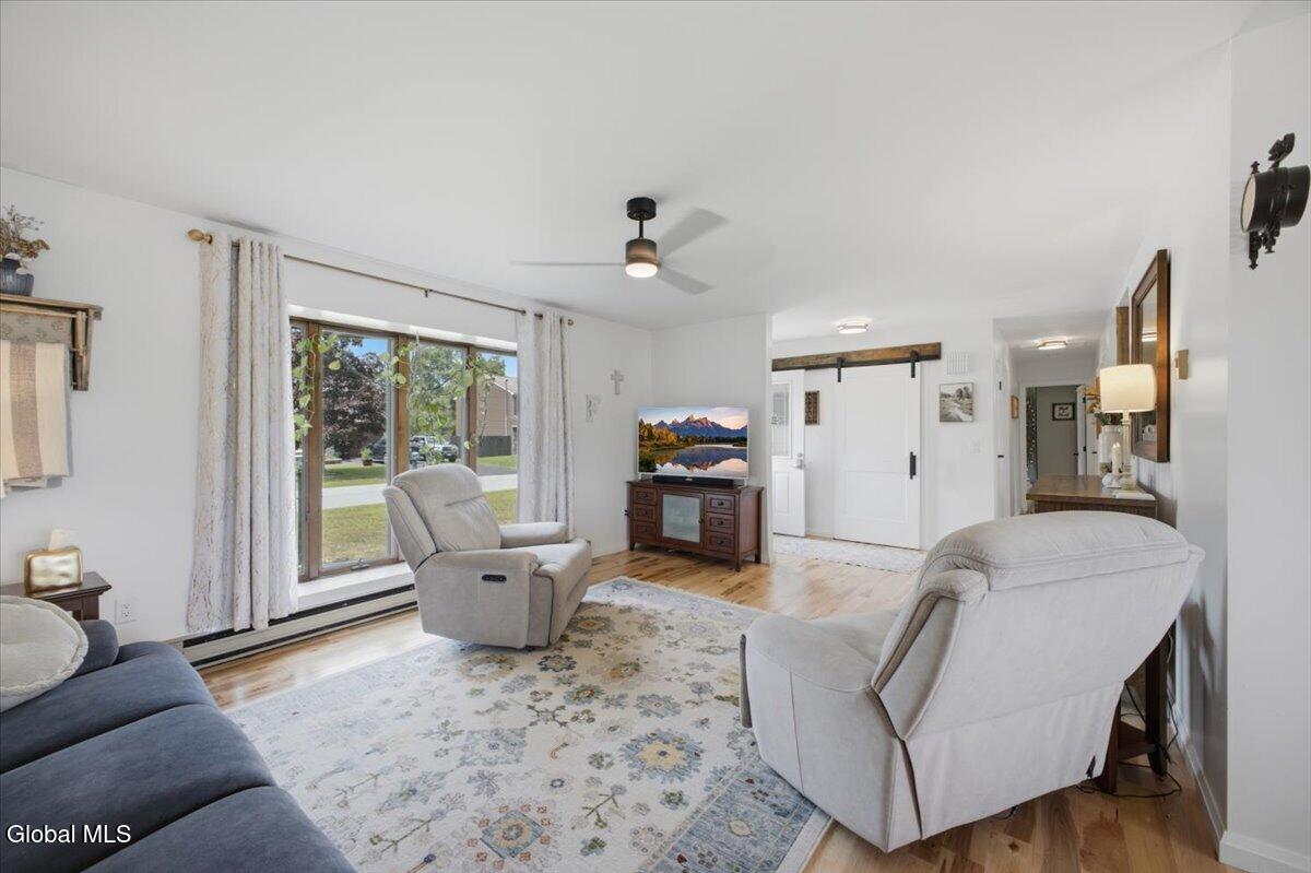 26 Russell Drive Stillwater NY 12170