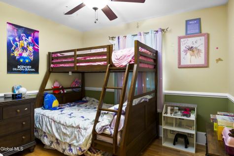 28 Vista Lane Selkirk NY 12158