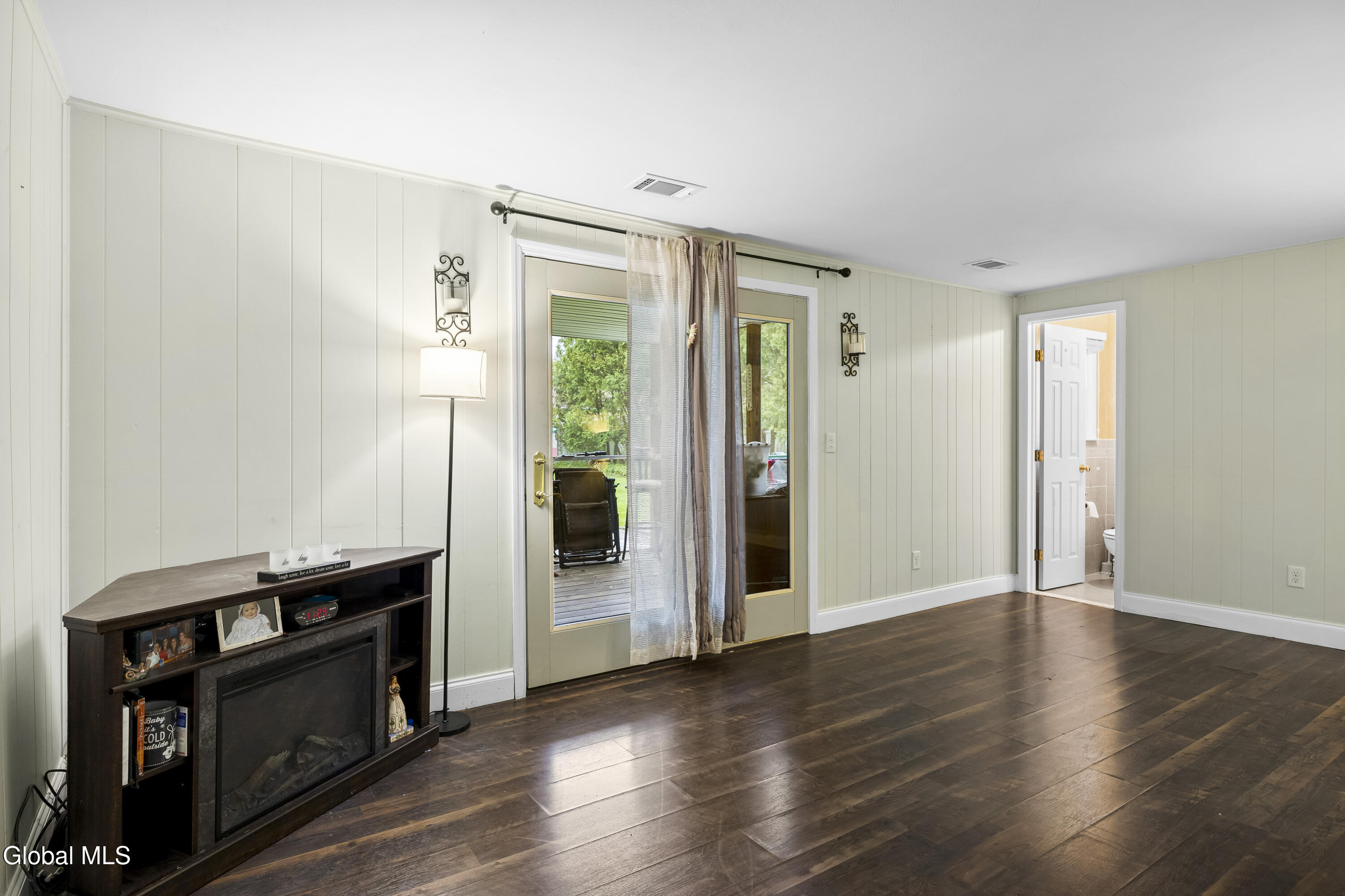 28 Vista Lane Selkirk NY 12158