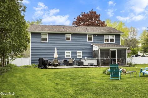28 Vista Lane Selkirk NY 12158