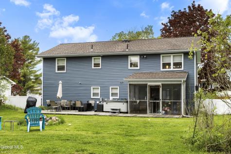 28 Vista Lane Selkirk NY 12158