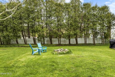 28 Vista Lane Selkirk NY 12158
