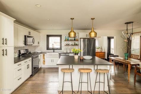 352 Columbia Street Hudson NY 12534