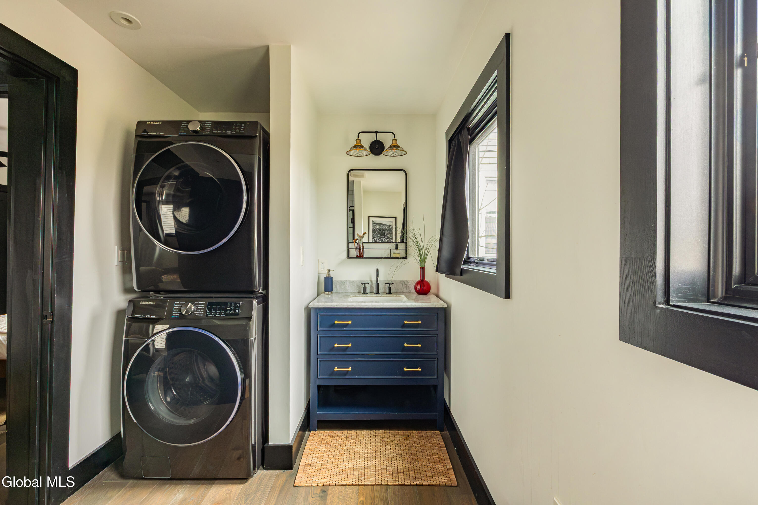 352 Columbia Street Hudson NY 12534