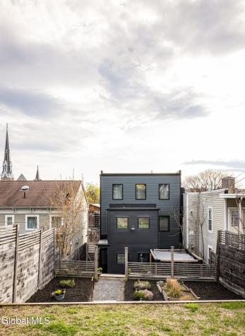 352 Columbia Street Hudson NY 12534