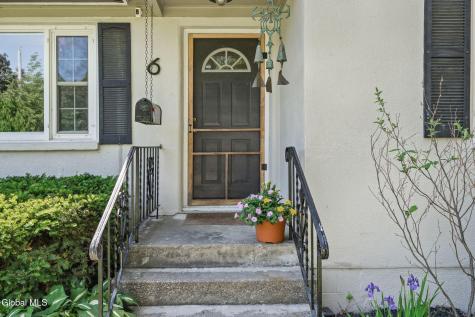 6 Foxhall Drive Saratoga Springs NY 12866