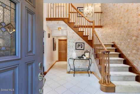 1 Oak Ridge Menands NY 12204