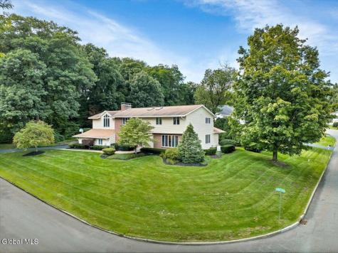 1 Oak Ridge Menands NY 12204