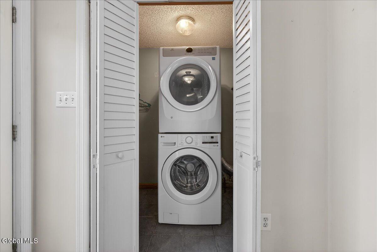 25 Corning Street Albany NY 12205