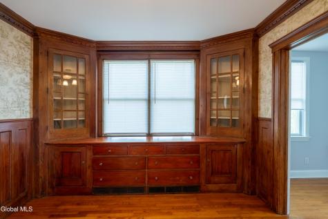 27 Myrtle Street Saratoga Springs NY 12866