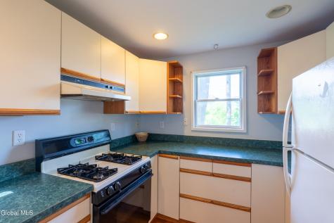 27 Myrtle Street Saratoga Springs NY 12866