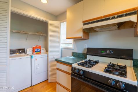 27 Myrtle Street Saratoga Springs NY 12866