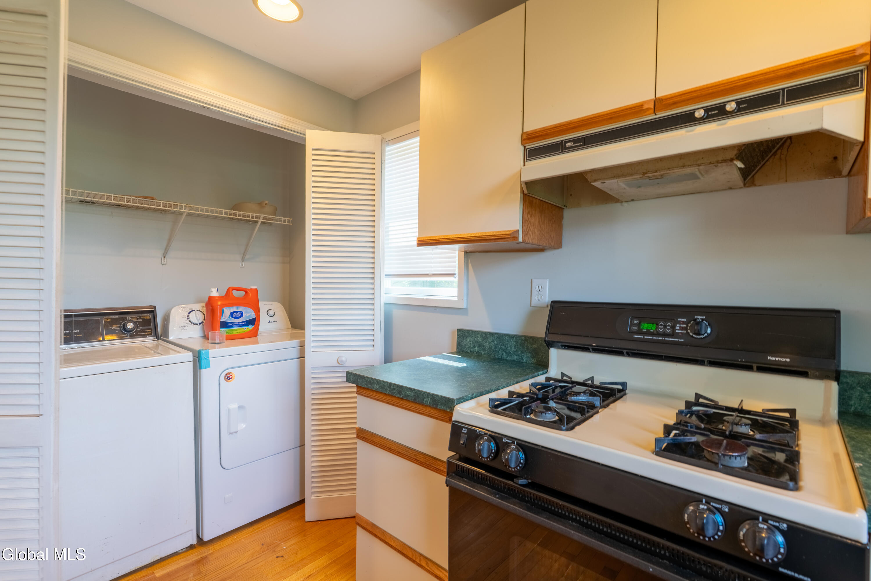 27 Myrtle Street Saratoga Springs NY 12866