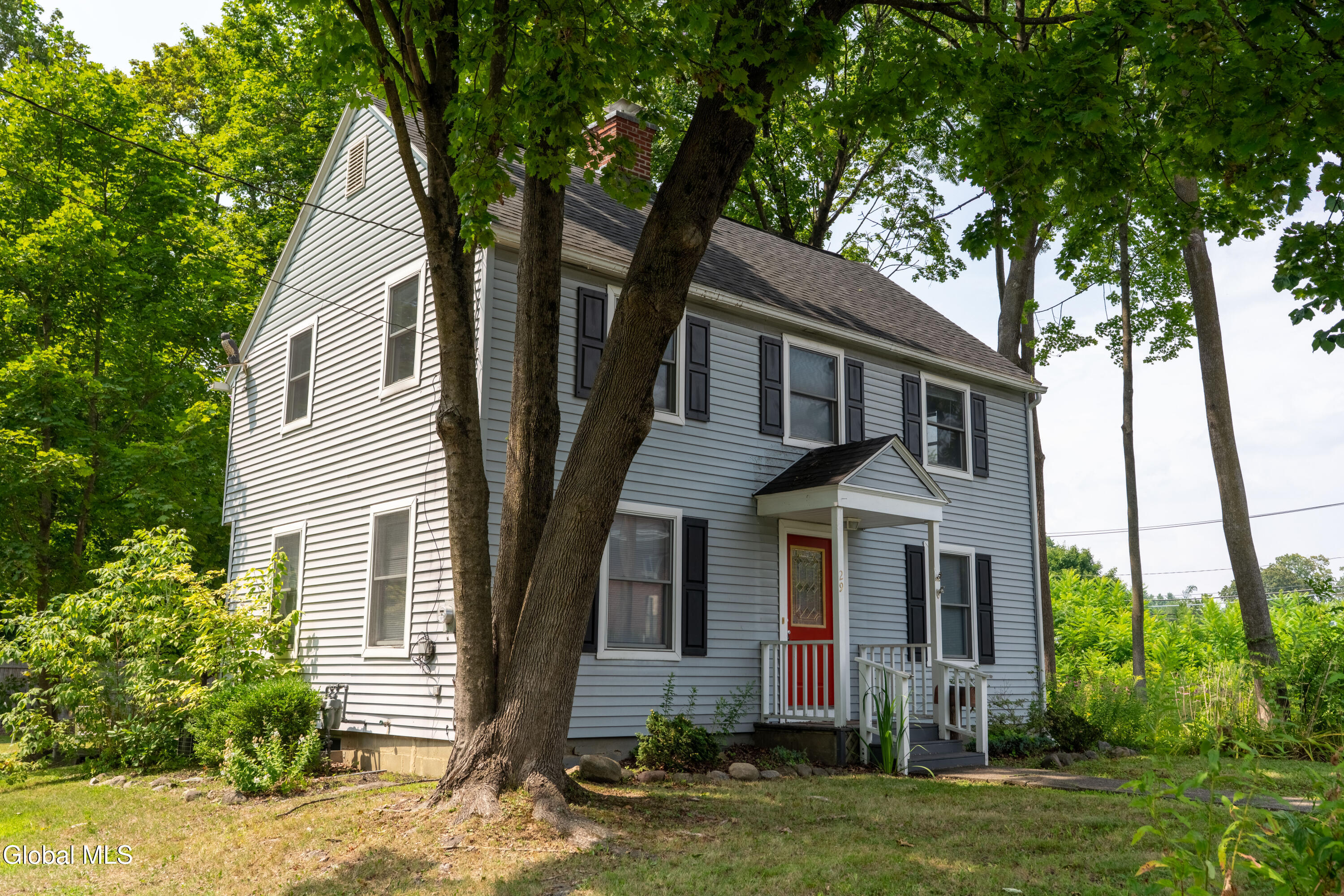 27 Myrtle Street Saratoga Springs NY 12866