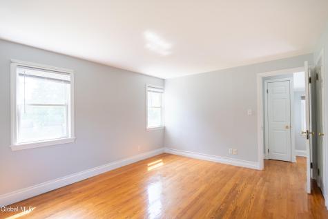 27 Myrtle Street Saratoga Springs NY 12866