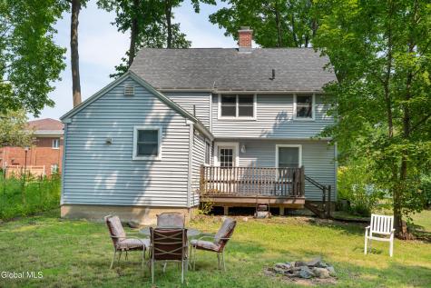 27 Myrtle Street Saratoga Springs NY 12866