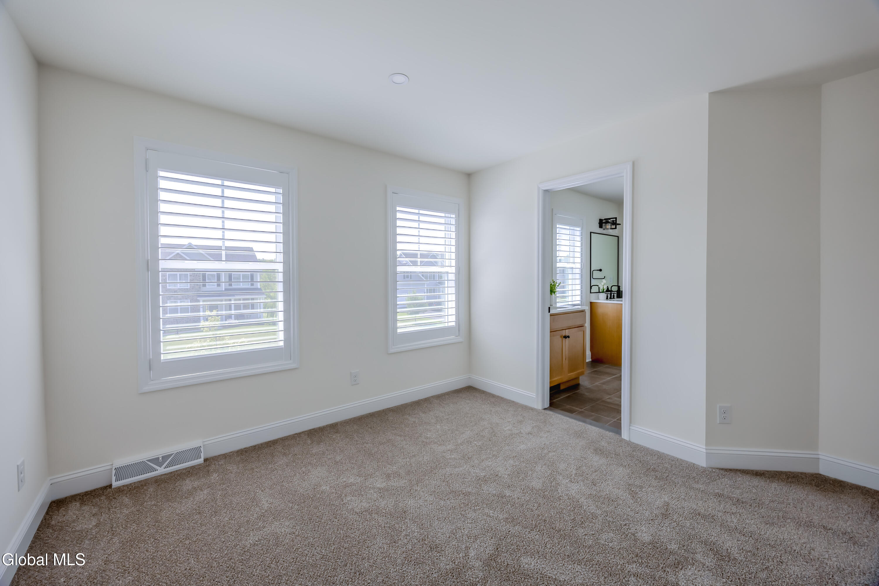 30 Tisdale Lane Clifton Park NY 12065