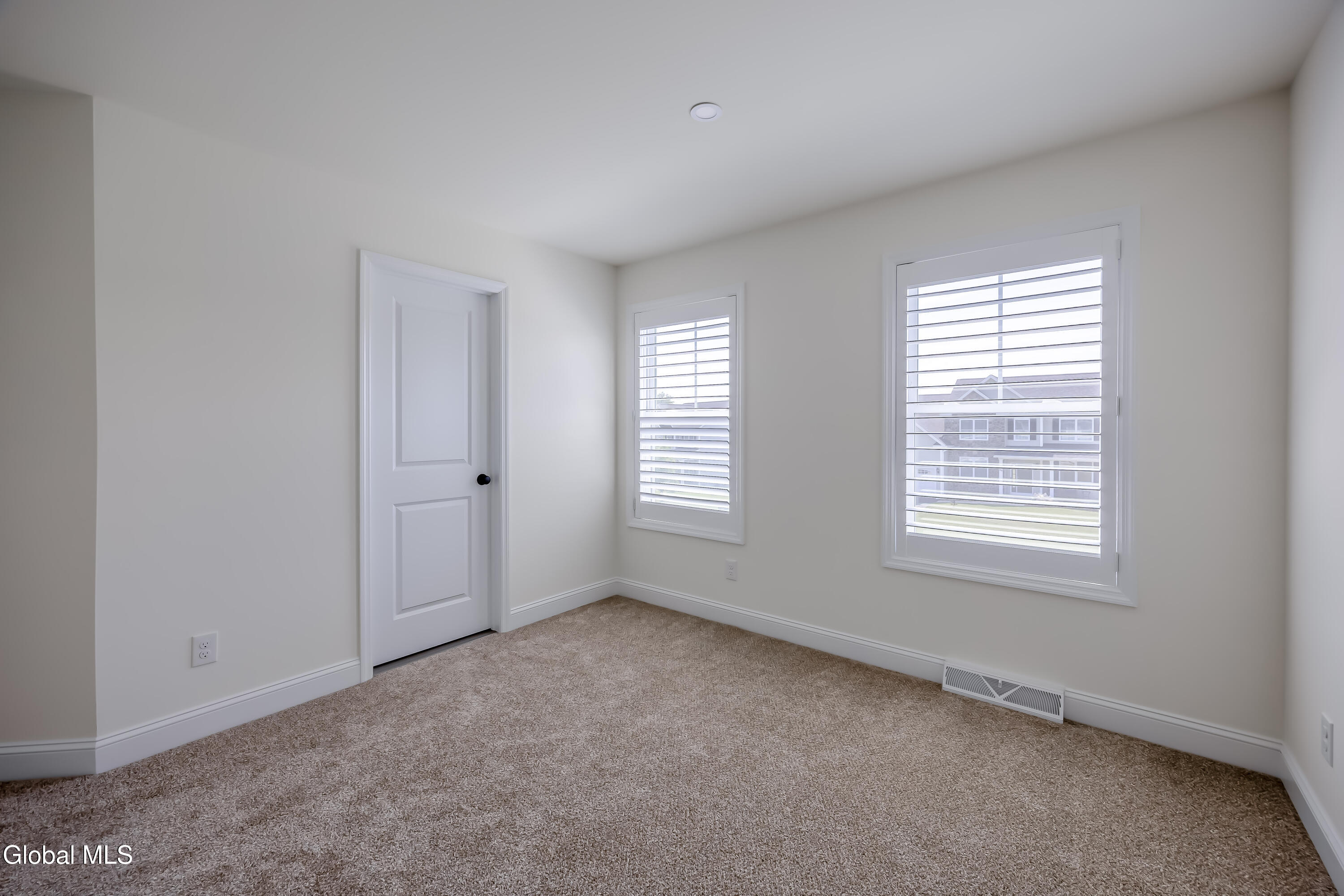 30 Tisdale Lane Clifton Park NY 12065