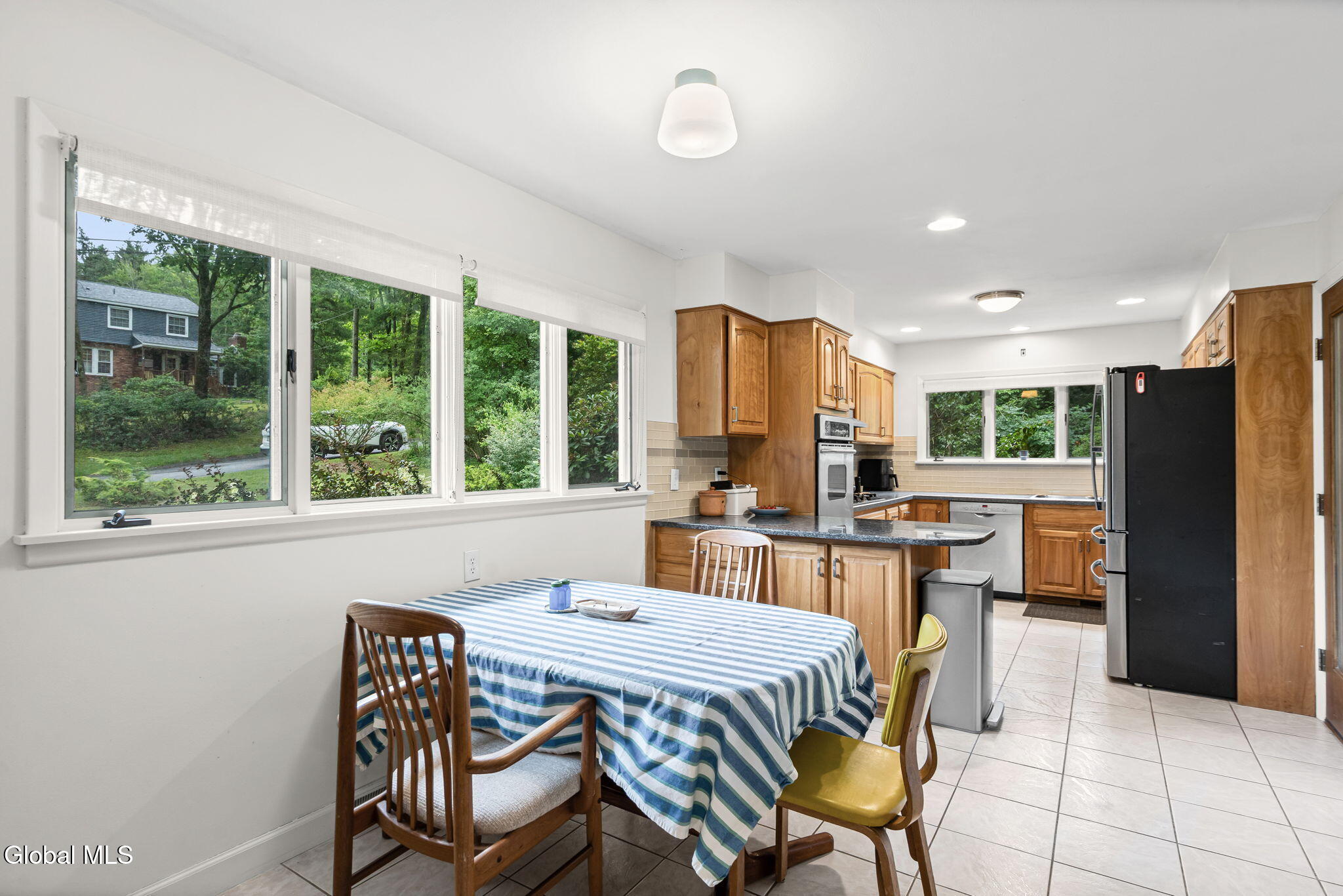 66 S Van Leuvan Drive Rensselaer NY 12144