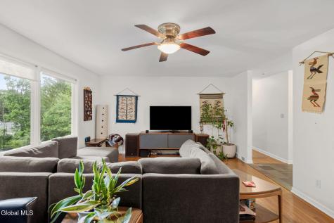 66 S Van Leuvan Drive Rensselaer NY 12144