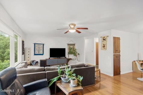 66 S Van Leuvan Drive Rensselaer NY 12144