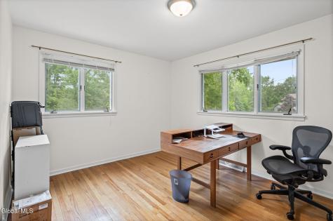 66 S Van Leuvan Drive Rensselaer NY 12144