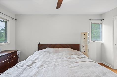 66 S Van Leuvan Drive Rensselaer NY 12144